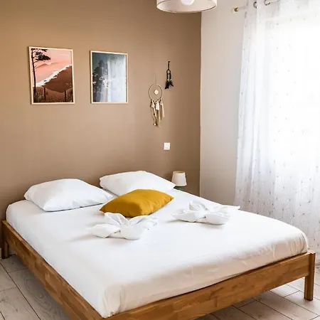 Frenchyhomes☆villapiscine☆8pers☆centrebassin * ビガーノ